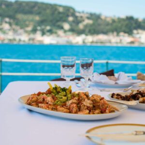 Comida en Barco Mallorca