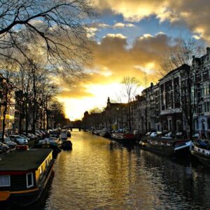 Canal Boat Bar Crawl